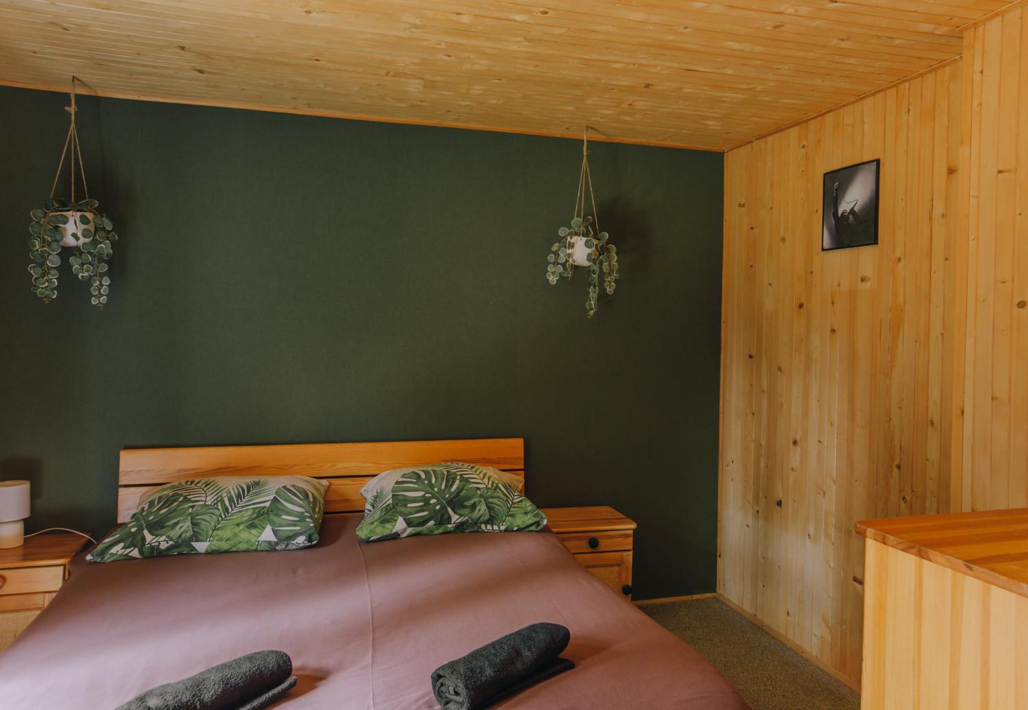 Lesne Zacisze - Dom Z Kominkiem I Balia Jordanow Exterior photo